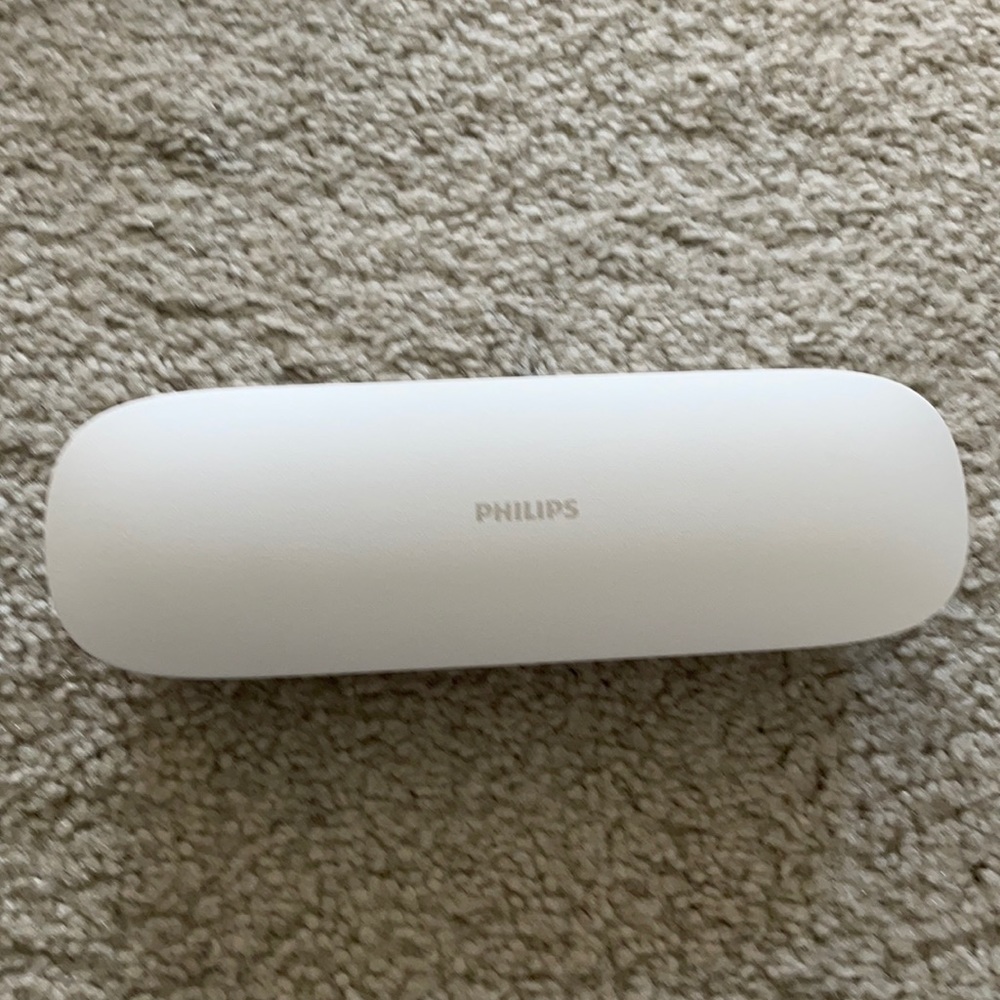 COPY - Philips electric toothbrush travel charge case